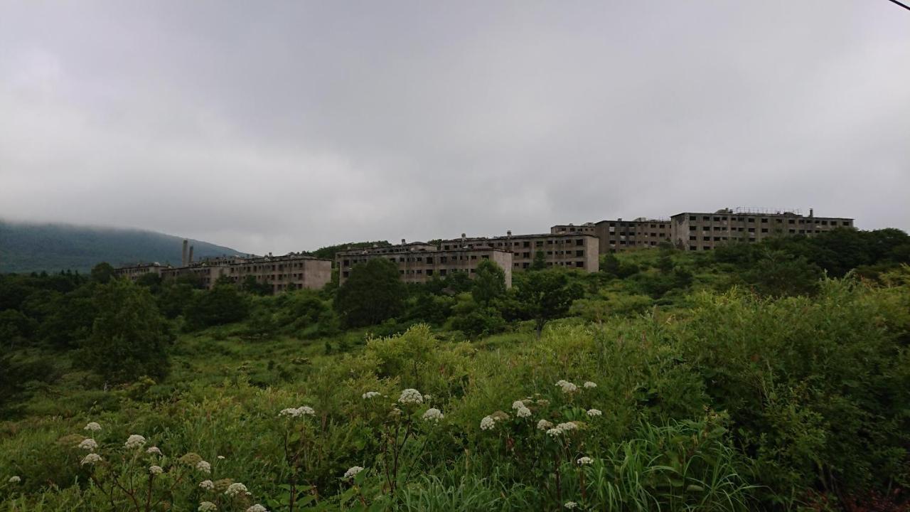 האצ'ימנטאי 温泉ゲストハウス やすもり 本館 מראה חיצוני תמונה